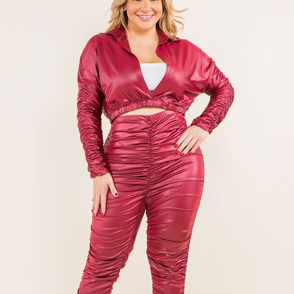 Plus Size 2 Pc Leather Scrunch Set